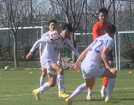 国产新疆成人a一片在线观看