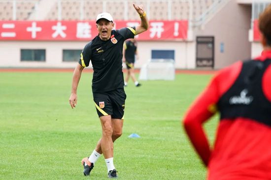 国产亚洲高清视频